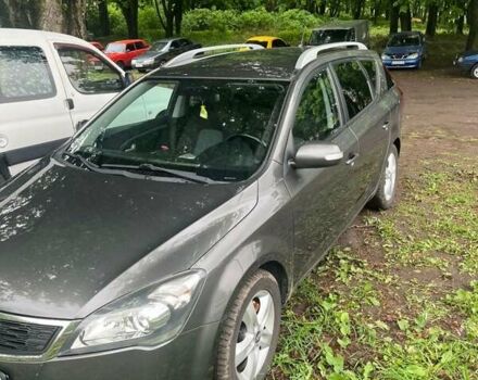 Серый Киа Сид, объемом двигателя 1.6 л и пробегом 211 тыс. км за 7200 $, фото 1 на Automoto.ua