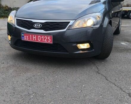 Сірий Кіа Сід, об'ємом двигуна 1.4 л та пробігом 167 тис. км за 6100 $, фото 1 на Automoto.ua