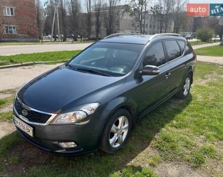 Серый Киа Сид, объемом двигателя 1.6 л и пробегом 164 тыс. км за 7000 $, фото 1 на Automoto.ua