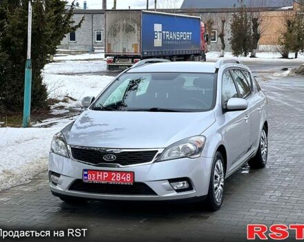 Сірий Кіа Сід, об'ємом двигуна 1.4 л та пробігом 159 тис. км за 6500 $, фото 1 на Automoto.ua