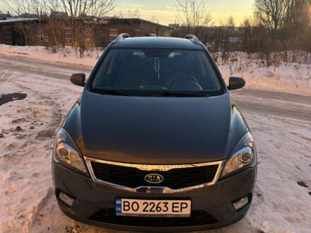 Сірий Кіа Сід, об'ємом двигуна 1.58 л та пробігом 271 тис. км за 7500 $, фото 1 на Automoto.ua