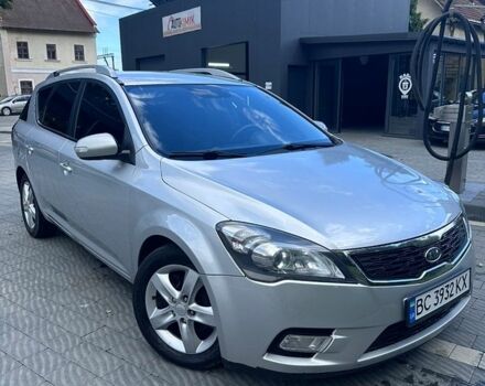 Серый Киа Сид, объемом двигателя 1.58 л и пробегом 316 тыс. км за 6600 $, фото 1 на Automoto.ua