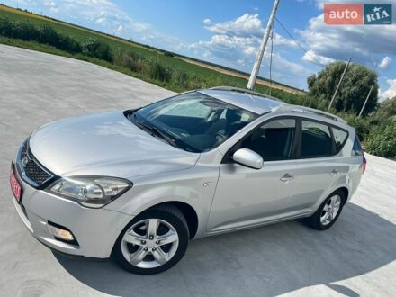 Сірий Кіа Сід, об'ємом двигуна 1.4 л та пробігом 191 тис. км за 7600 $, фото 1 на Automoto.ua