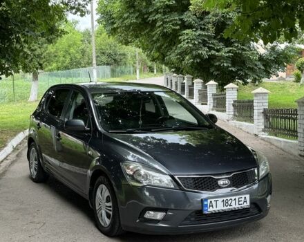 Серый Киа Сид, объемом двигателя 1.6 л и пробегом 209 тыс. км за 7000 $, фото 1 на Automoto.ua