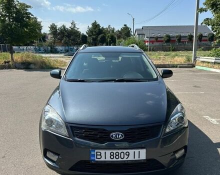 Сірий Кіа Сід, об'ємом двигуна 1.59 л та пробігом 52 тис. км за 7500 $, фото 1 на Automoto.ua