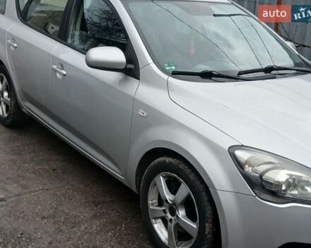 Серый Киа Сид, объемом двигателя 1.58 л и пробегом 227 тыс. км за 6700 $, фото 1 на Automoto.ua