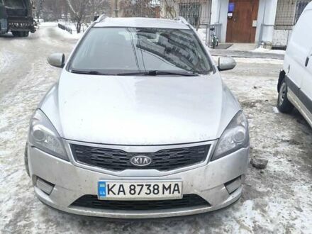 Серый Киа Сид, объемом двигателя 1.59 л и пробегом 145 тыс. км за 8500 $, фото 1 на Automoto.ua