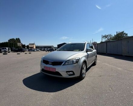 Серый Киа Сид, объемом двигателя 1.6 л и пробегом 211 тыс. км за 7300 $, фото 1 на Automoto.ua