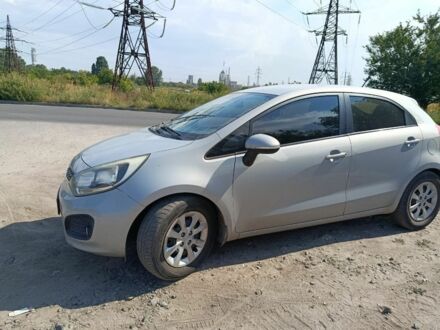 Сірий Кіа Сід, об'ємом двигуна 1.1 л та пробігом 215 тис. км за 5400 $, фото 1 на Automoto.ua