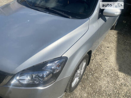 Киа Сид 2012 в Львове на Automoto.ua Серый Киа Сид, объемом двигателя 1.58 л и пробегом 203 тыс. км за 7100 $, фото 1 на Automoto.ua