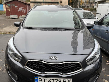 Серый Киа Сид, объемом двигателя 1.59 л и пробегом 160 тыс. км за 9700 $, фото 1 на Automoto.ua