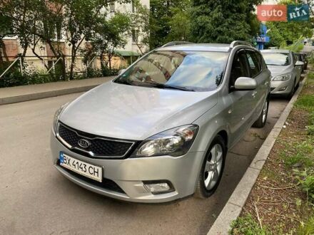 Серый Киа Сид, объемом двигателя 1.59 л и пробегом 198 тыс. км за 7600 $, фото 1 на Automoto.ua