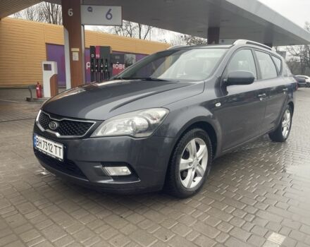 Серый Киа Сид, объемом двигателя 1.6 л и пробегом 225 тыс. км за 7999 $, фото 1 на Automoto.ua