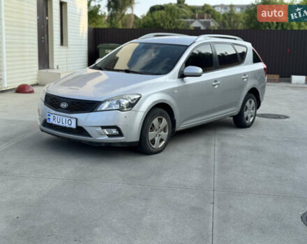 Серый Киа Сид, объемом двигателя 1.6 л и пробегом 162 тыс. км за 4650 $, фото 1 на Automoto.ua