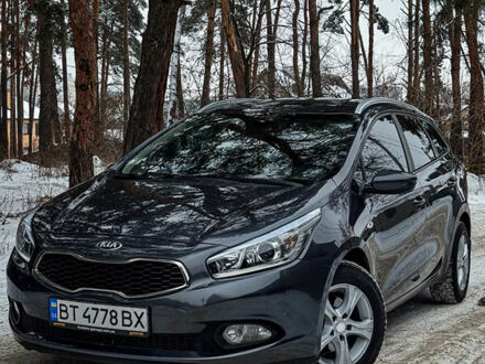 Серый Киа Сид, объемом двигателя 1.59 л и пробегом 160 тыс. км за 10977 $, фото 1 на Automoto.ua
