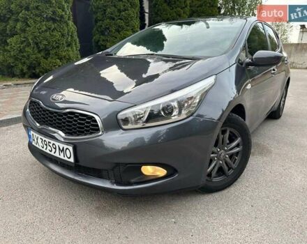 Серый Киа Сид, объемом двигателя 1.4 л и пробегом 182 тыс. км за 7400 $, фото 1 на Automoto.ua