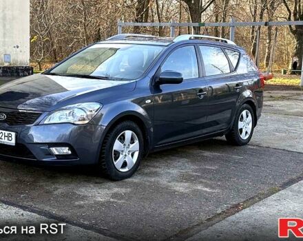 Серый Киа Сид, объемом двигателя 1.6 л и пробегом 48 тыс. км за 8300 $, фото 1 на Automoto.ua