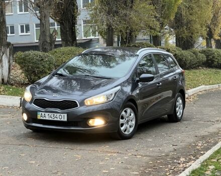 Серый Киа Сид, объемом двигателя 1.6 л и пробегом 233 тыс. км за 8500 $, фото 1 на Automoto.ua