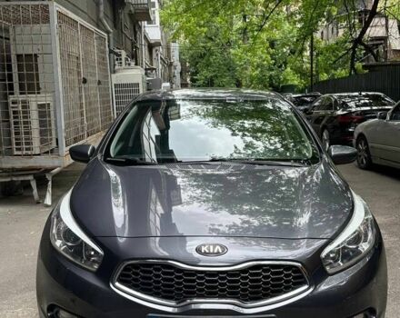 Сірий Кіа Сід, об'ємом двигуна 1.6 л та пробігом 124 тис. км за 8400 $, фото 1 на Automoto.ua