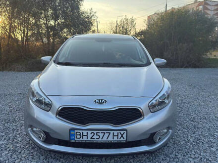 Сірий Кіа Сід, об'ємом двигуна 1.59 л та пробігом 130 тис. км за 10500 $, фото 1 на Automoto.ua