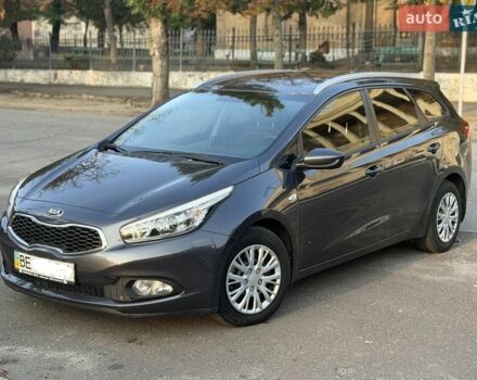 Серый Киа Сид, объемом двигателя 1.6 л и пробегом 137 тыс. км за 9000 $, фото 1 на Automoto.ua