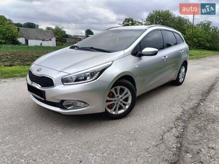 Киа Сид 2013 в Ровно на Automoto.ua Серый Киа Сид, объемом двигателя 1.6 л и пробегом 225 тыс. км за 7999 $, фото 1 на Automoto.ua