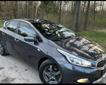 Серый Киа Сид, объемом двигателя 1.6 л и пробегом 132 тыс. км за 11500 $, фото 1 на Automoto.ua