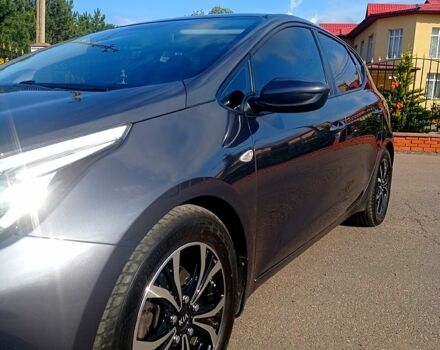 Серый Киа Сид, объемом двигателя 1.4 л и пробегом 185 тыс. км за 8600 $, фото 1 на Automoto.ua