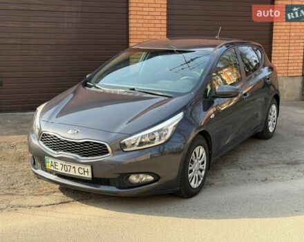 Сірий Кіа Сід, об'ємом двигуна 1.6 л та пробігом 189 тис. км за 9900 $, фото 1 на Automoto.ua