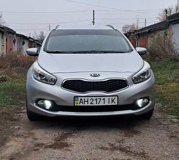 Серый Киа Сид, объемом двигателя 1.58 л и пробегом 128 тыс. км за 10000 $, фото 1 на Automoto.ua