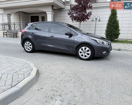 Сірий Кіа Сід, об'ємом двигуна 1.6 л та пробігом 155 тис. км за 10800 $, фото 1 на Automoto.ua