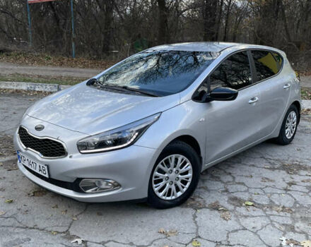 Серый Киа Сид, объемом двигателя 1.6 л и пробегом 235 тыс. км за 9800 $, фото 1 на Automoto.ua