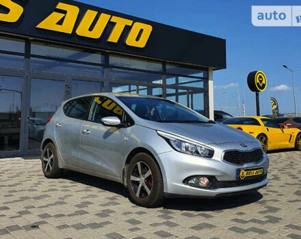Сірий Кіа Сід, об'ємом двигуна 1.58 л та пробігом 70 тис. км за 12200 $, фото 1 на Automoto.ua