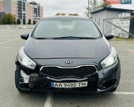 Серый Киа Сид, объемом двигателя 1.58 л и пробегом 127 тыс. км за 4300 $, фото 1 на Automoto.ua