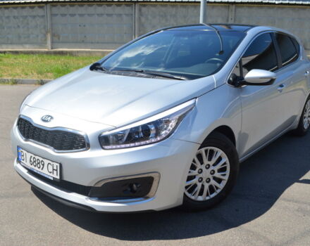 Серый Киа Сид, объемом двигателя 1.6 л и пробегом 40 тыс. км за 15900 $, фото 1 на Automoto.ua
