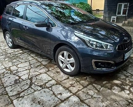Серый Киа Сид, объемом двигателя 1.59 л и пробегом 162 тыс. км за 11700 $, фото 1 на Automoto.ua