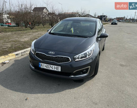 Серый Киа Сид, объемом двигателя 1.59 л и пробегом 122 тыс. км за 12500 $, фото 1 на Automoto.ua