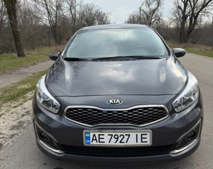 Серый Киа Сид, объемом двигателя 1.6 л и пробегом 70 тыс. км за 15000 $, фото 1 на Automoto.ua