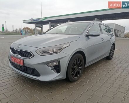 Серый Киа Сид, объемом двигателя 1.6 л и пробегом 188 тыс. км за 11900 $, фото 1 на Automoto.ua