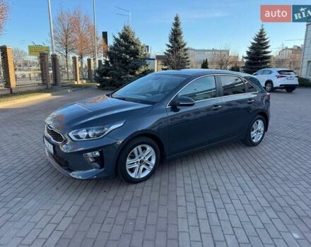 Серый Киа Сид, объемом двигателя 1.59 л и пробегом 123 тыс. км за 14250 $, фото 1 на Automoto.ua