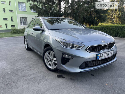 Кіа Сід 2018 у Києві на Automoto.ua Сірий Кіа Сід, об'ємом двигуна 1.61 л та пробігом 93 тис. км за 17300 $, фото 1 на Automoto.ua