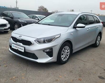 Серый Киа Сид, объемом двигателя 1.6 л и пробегом 198 тыс. км за 13500 $, фото 1 на Automoto.ua