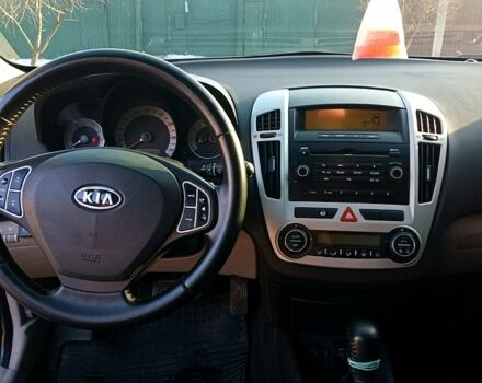 Синий Киа Сид, объемом двигателя 1.6 л и пробегом 187 тыс. км за 6499 $, фото 9 на Automoto.ua