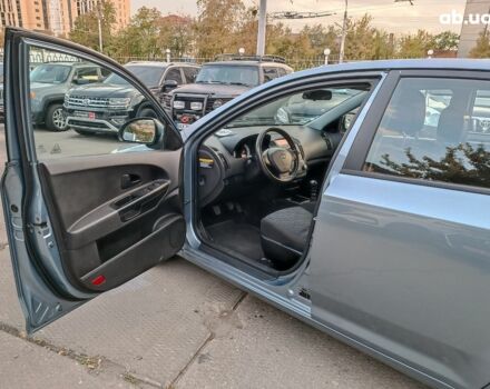 Киа Сид 2007 в Харькове на Automoto.ua Синий Киа Сид, объемом двигателя 1.6 л и пробегом 234 тыс. км за 6290 $, фото 17 на Automoto.ua