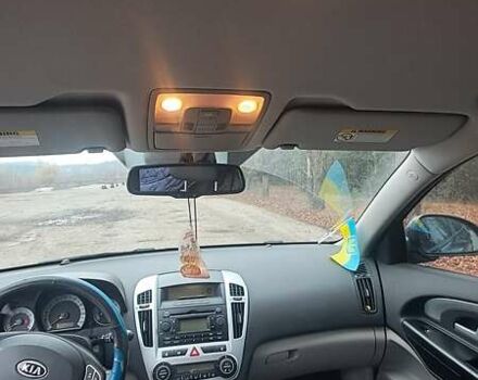 Синій Кіа Сід, об'ємом двигуна 2 л та пробігом 146 тис. км за 6000 $, фото 7 на Automoto.ua