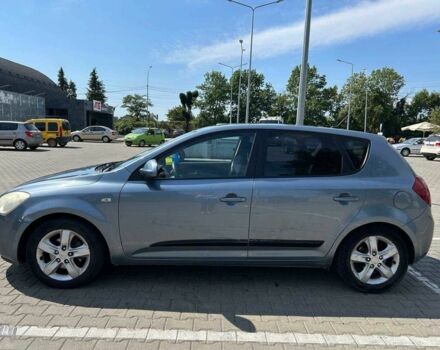 Синій Кіа Сід, об'ємом двигуна 1.6 л та пробігом 290 тис. км за 5200 $, фото 3 на Automoto.ua