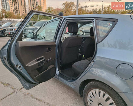 Синій Кіа Сід, об'ємом двигуна 1.6 л та пробігом 234 тис. км за 6290 $, фото 12 на Automoto.ua