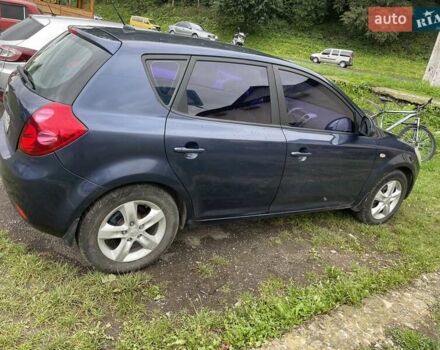 Киа Сид 2007 в Киеве на Automoto.ua Синий Киа Сид, объемом двигателя 2 л и пробегом 170 тыс. км за 6200 $, фото 2 на Automoto.ua