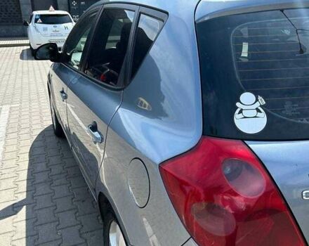 Синий Киа Сид, объемом двигателя 1.6 л и пробегом 290 тыс. км за 5200 $, фото 10 на Automoto.ua