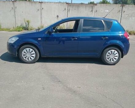 Синий Киа Сид, объемом двигателя 1.59 л и пробегом 295 тыс. км за 4900 $, фото 4 на Automoto.ua